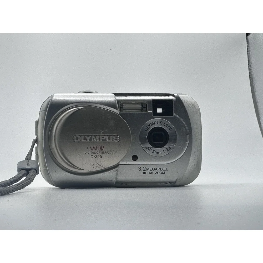 Olympus D-395 Camedia 3.2MP Digital Camera Silver Untested For Parts Repair